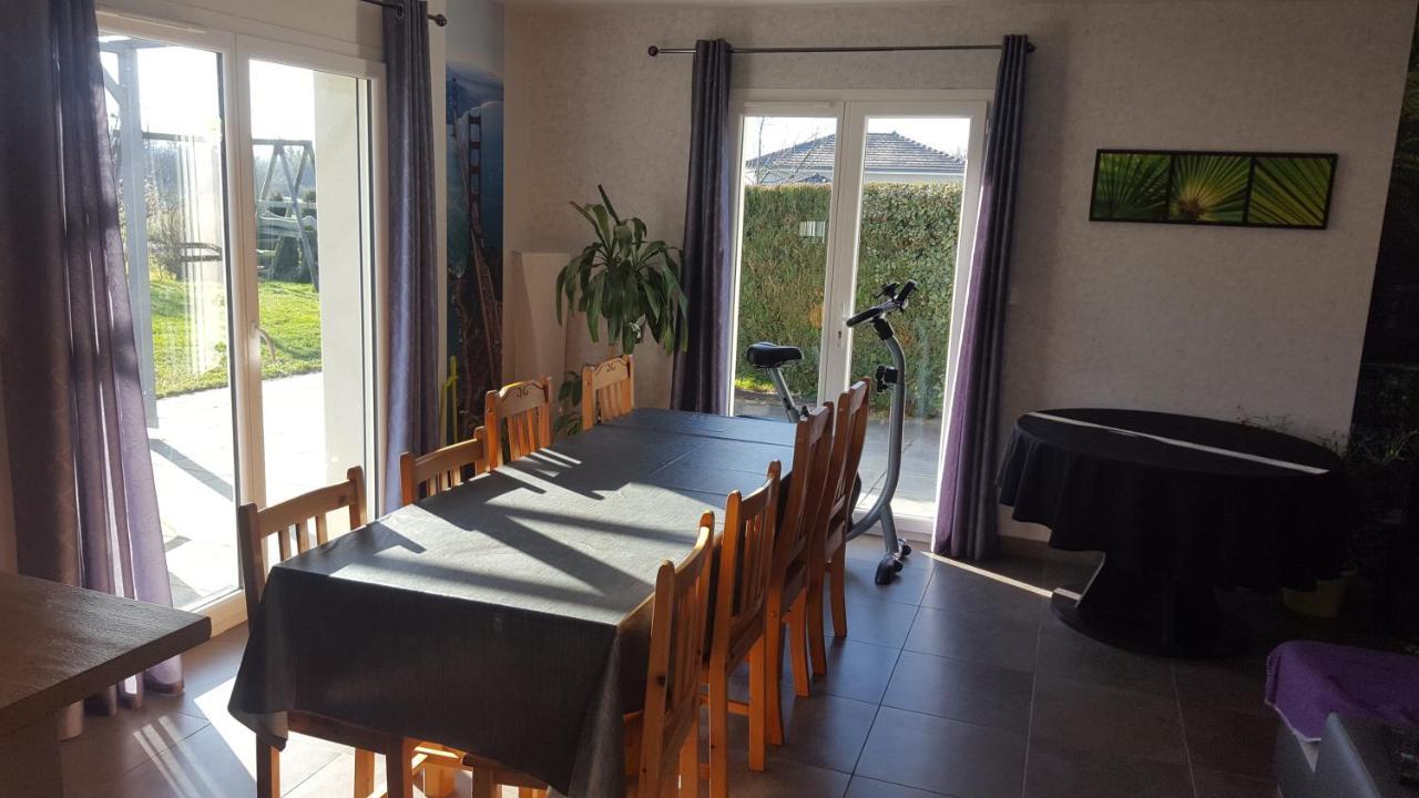 Villa Du Pic Vert 105M2 , 4 Chambres De Plain-Pied Avec Piscine A Montfaucon Montfaucon  外观 照片
