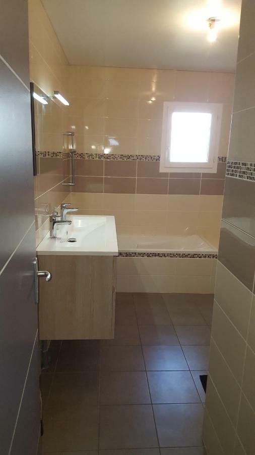 Villa Du Pic Vert 105M2 , 4 Chambres De Plain-Pied Avec Piscine A Montfaucon Montfaucon  外观 照片